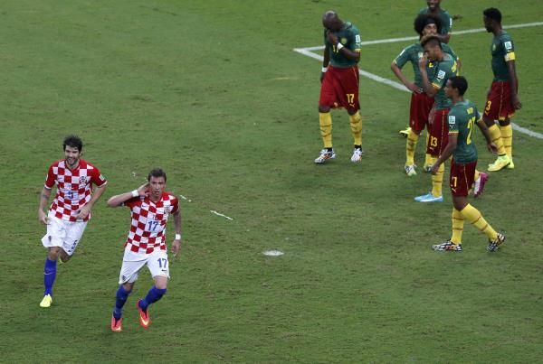2014-06-18t233244z_1869125944_tb3ea6j01dg9p_rtrmadp_3_soccer-world-m18-cmr-cro_reuters
