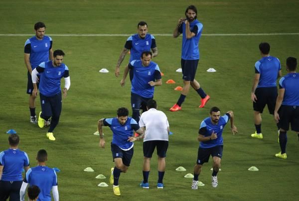 2014-06-19t004850z_980288937_gm1ea6j0od701_rtrmadp_3_brazil-worldcup_reuters