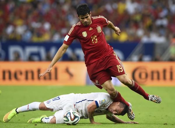 2014-06-18t195111z_561883395_tb3ea6i1lrdqv_rtrmadp_3_soccer-world-m19-esp-chi_reuters