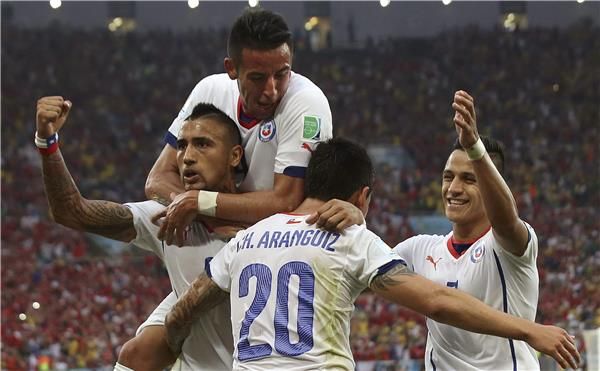 ارانجويز وفرحة الهدف الثاني لتشيلي امام اسبانيا