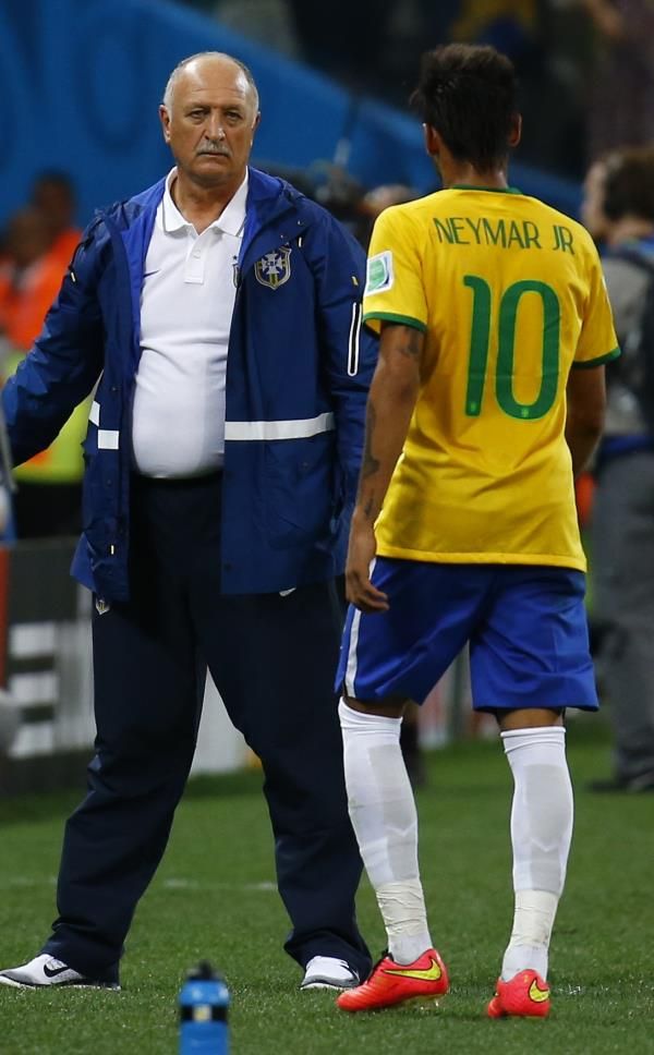 2014-06-12t222002z_1334017002_tb3ea6c1sooal_rtrmadp_3_soccer-world-m01-bra-cro_reuters