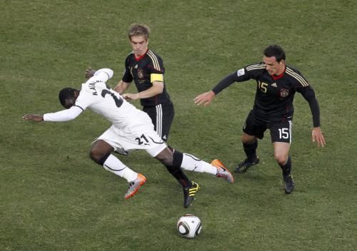 من لقاء الفريقين في كأس العالم 2010