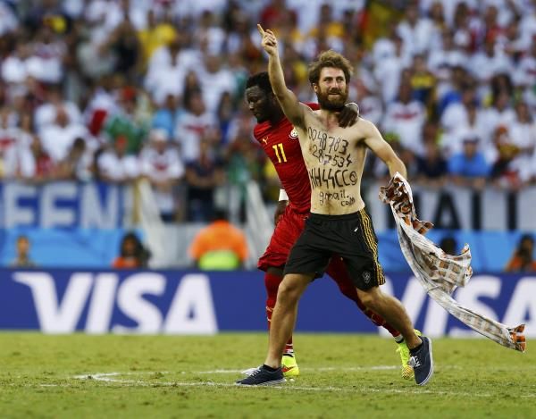 2014-06-21t204430z_1301078926_tb3ea6l1lo537_rtrmadp_3_soccer-world-m29-ger-gha_reuters
