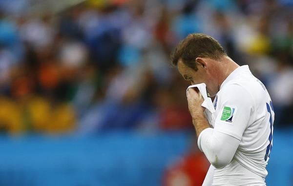 2014-06-19t215327z_122111335_gf2ea6j1ns801_rtrmadp_3_soccer-world-m23-uru-eng_reuters