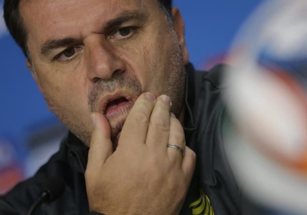  أنجي بوستيكوجلو