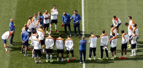 2014-06-22t165202z_849012466_tb3ea6m1dhjg2_rtrmadp_3_brazil-worldcup_reuters