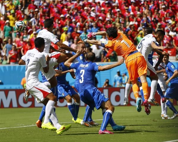 2014-06-20t162322z_1261425492_tb3ea6k1c5f5t_rtrmadp_3_soccer-world-m24-ita-crc_reuters