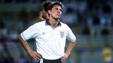 جاري لينيكر 80 مباراة دولية دون بطاقة صفراء