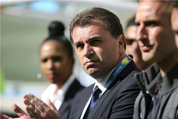 أنجي بوستيكوجلو