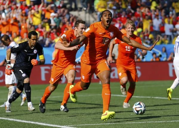 2014-06-23t183641z_284884204_gf2ea6n1f4801_rtrmadp_3_soccer-world-m36-ned-chi_reuters