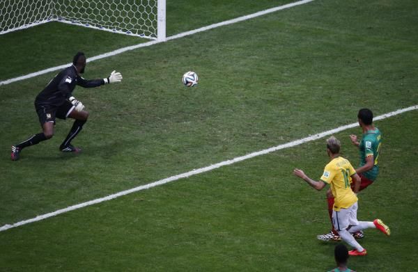 2014-06-23t202136z_989014465_tb3ea6n1kmbqv_rtrmadp_3_soccer-world-m33-cmr-bra_reuters