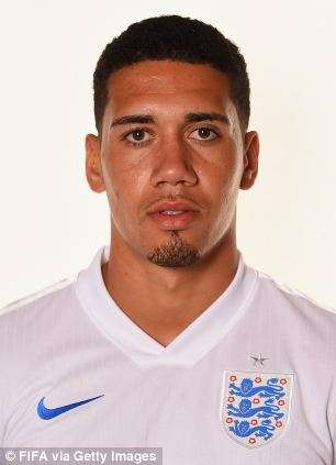 article-0-1f0b637800000578-749_306x423