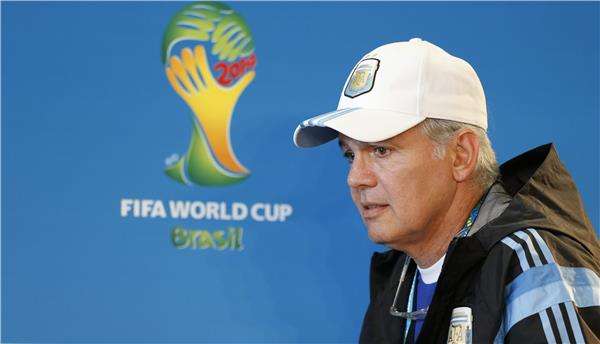 أليخاندرو سابيلا