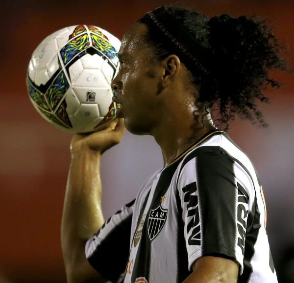 2014-03-13t040824z_1193640425_gm1ea3d0xh701_rtrmadp_3_soccer-libertadores_reuters