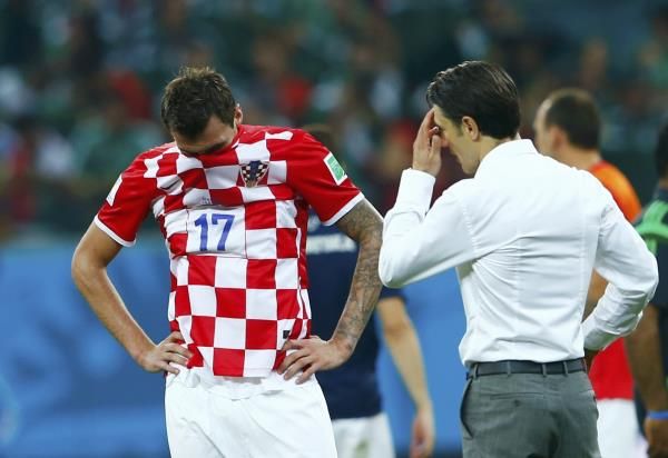 2014-06-23t223230z_1892779648_gf2ea6n1q8802_rtrmadp_3_soccer-world-m34-cro-mex_reuters
