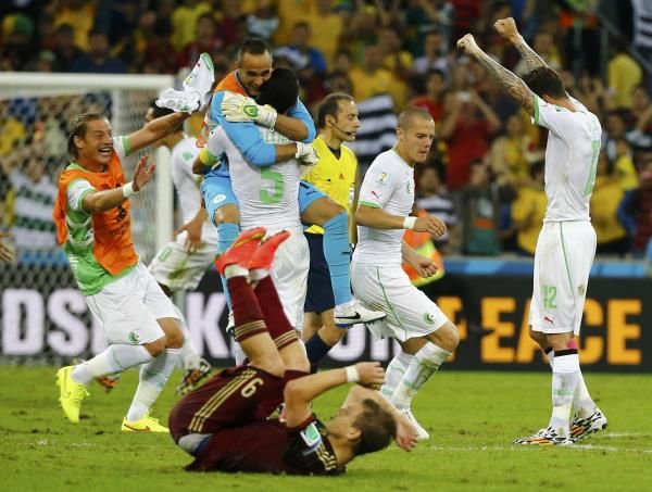 2014-06-26t215822z_593013812_tb3ea6q1p3nlq_rtrmadp_3_soccer-world-m48-alg-rus_reuters