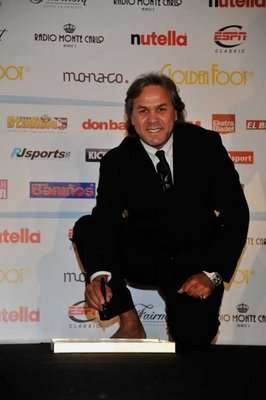 2011-10-10-00000102961245