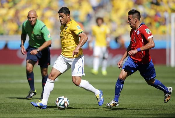 2014-06-28t162018z_167092125_tb3ea6s1c1eit_rtrmadp_3_soccer-world-m49-bra-chi_reuters