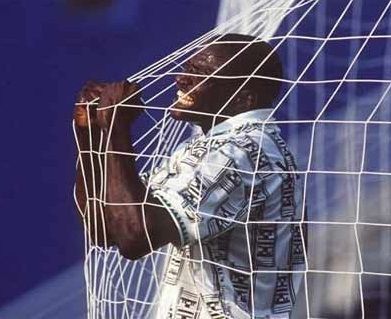 الراحل رشيدي ياكيني اسطورة الكرة النيجيرية