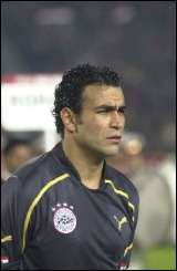 عصام الحضري