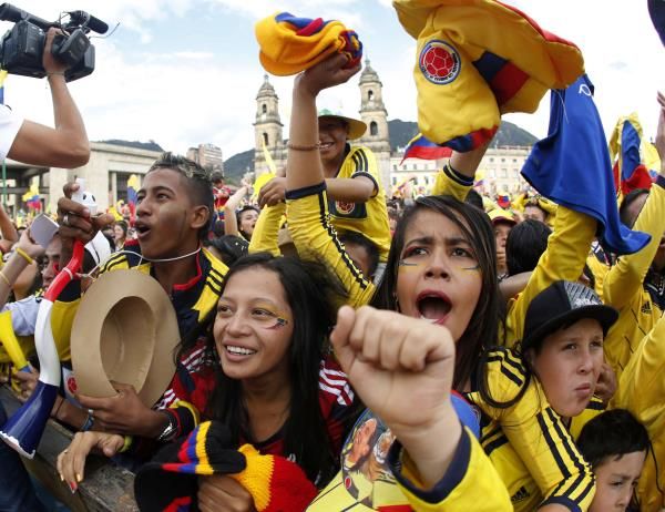 2014-06-28t222308z_1012297507_gm1ea6t0hn401_rtrmadp_3_soccer-world-m50-col-uru_reuters