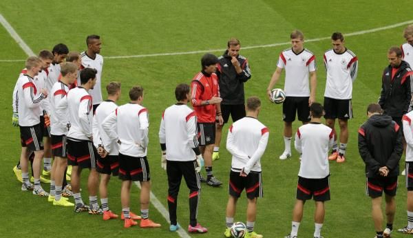 2014-06-29t200624z_1943740341_tb3ea6t1mi6i6_rtrmadp_3_brazil-worldcup_reuters