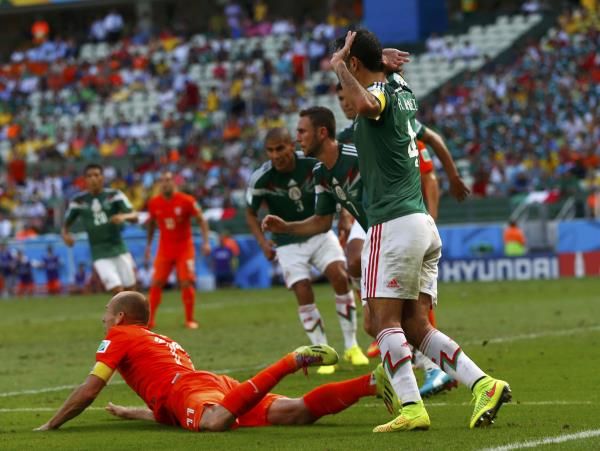 2014-06-29t184425z_1941687386_gf2ea6t1fih01_rtrmadp_3_soccer-world-m51-ned-mex_reuters