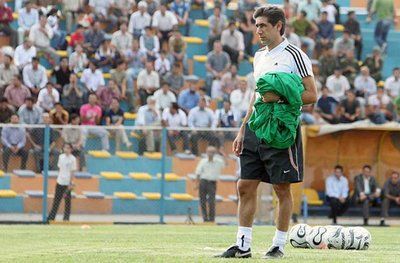  الامريكي أفشين قطبي المدير الفني الجديد للمنتخب الإيراني