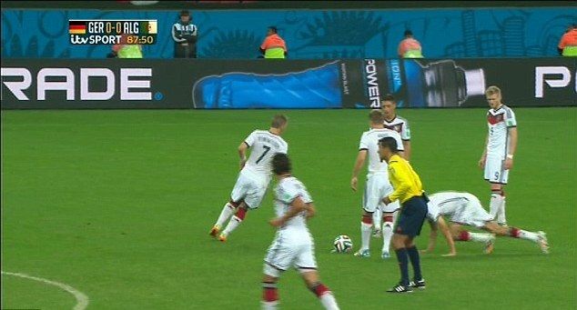 article-2675521-1f49824200000578-939_634x356