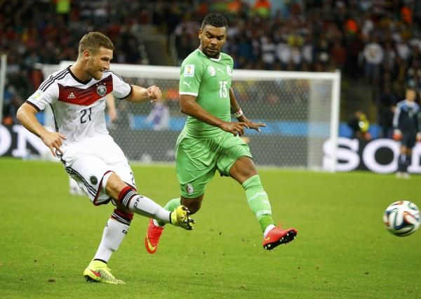 2014-06-30t203852z_1831115306_tb3ea6u1nzifs_rtrmadp_3_soccer-world-m54-ger-alg_reuters