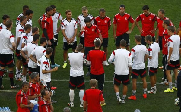 2014-07-03t183353z_1452981950_tb3ea731i7pvs_rtrmadp_3_brazil-worldcup_reuters