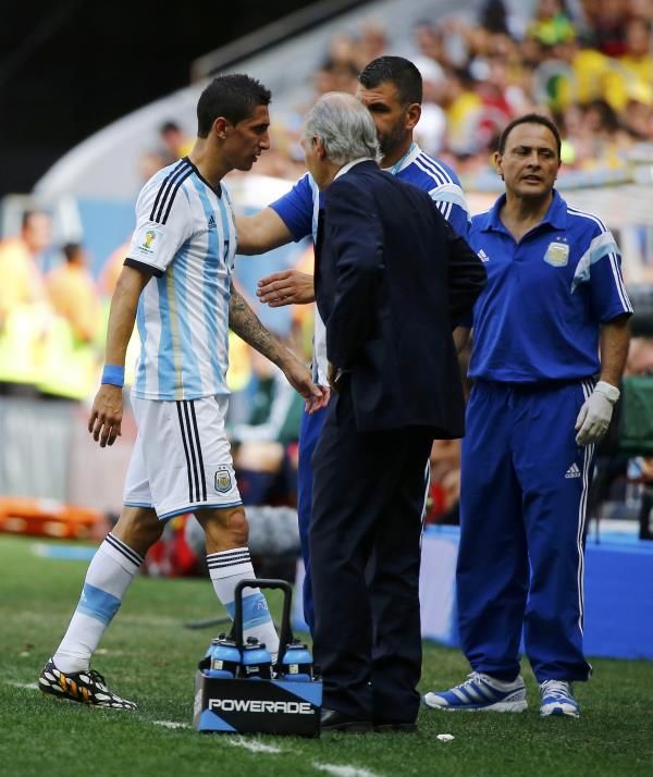 دي ماريا بعد خروجه من الملعب