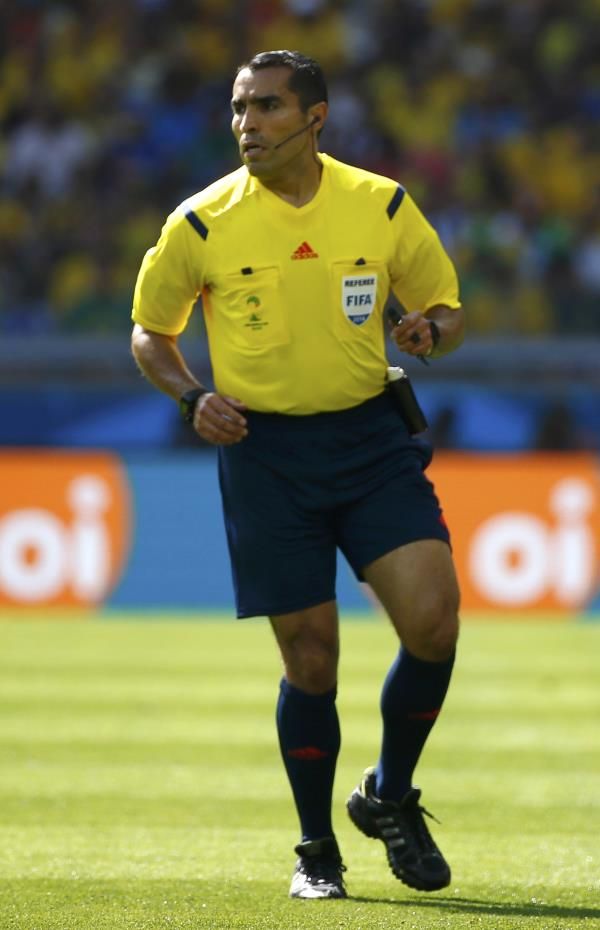 2014-06-17t161130z_1804618451_tb3ea6h1bm351_rtrmadp_3_soccer-world-m15-bel-alg_reuters