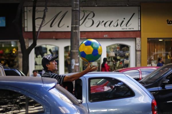 2014-07-04t022246z_1261775119_gm1ea740soi01_rtrmadp_3_brazil-worldcup_reuters