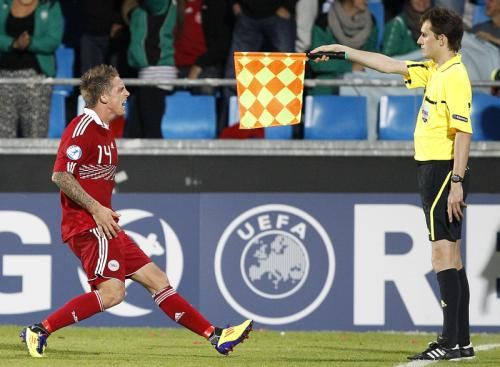 2011-06-112011-06-11t204813z_01_dst11_rtridsp_3_soccer-europe_reuters