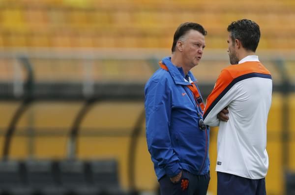  فان جال وفان بيرسي