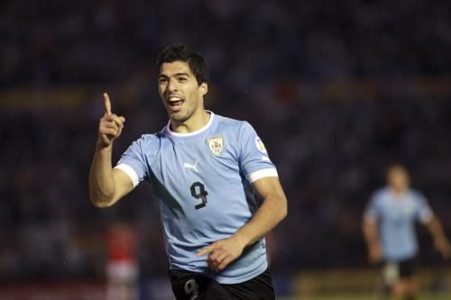 2011-11-12t015956z_01_ast03_rtridsp_3_soccer-world_reuters