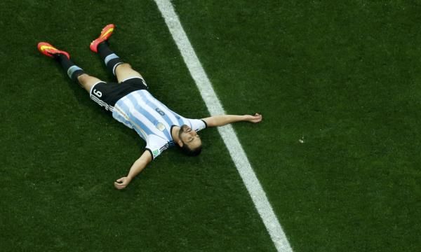 2014-07-09t214823z_383341244_tb3ea791onxwl_rtrmadp_3_soccer-world-m62-ned-arg_reuters