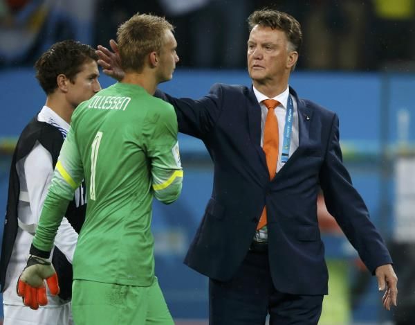 2014-07-09t234139z_214759967_tb3ea7a01sog6_rtrmadp_3_soccer-world-m62-ned-arg_reuters