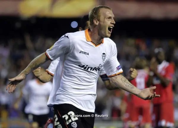 ?i=reuters%2f2014-05-01%2f2014-05-01t204243z_1803604565_gm1ea520cx401_rtrmadp_3_soccer-europa_reuters