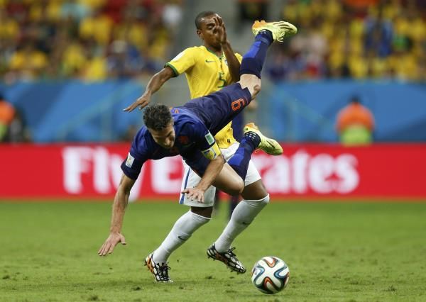 2014-07-12t211558z_627913823_tb3ea7c1ppka9_rtrmadp_3_soccer-world-m63-bra-ned_reuters