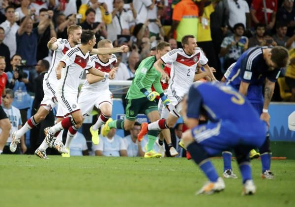 2014-07-13t214104z_1542343939_tb3ea7d1qvkyl_rtrmadp_3_soccer-world-m64-ger-arg_reuters