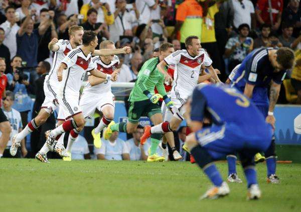 2014-07-13t214104z_1542343939_tb3ea7d1qvkyl_rtrmadp_3_soccer-world-m64-ger-arg_reuters