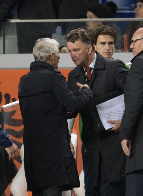 2013-11-19t220340z_1456384744_gm1e9bk0gqr01_rtrmadp_3_soccer-friendly_reuters