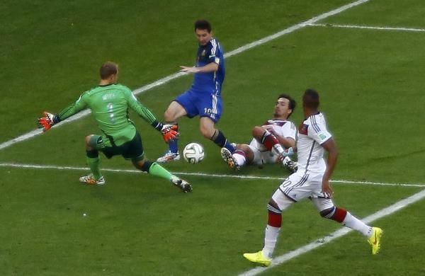 2014-07-13t194851z_2116346856_lr1ea7d1j15zd_rtrmadp_3_soccer-world-m64-ger-arg_reuters