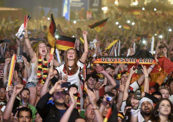 2014-07-13t222254z_1157168601_lr1ea7d1q5v32_rtrmadp_3_soccer-world_reuters