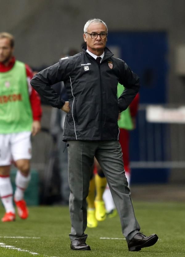 2013-10-20t132953z_1954219158_gm1e9ak1nlr01_rtrmadp_3_soccer-france_reuters