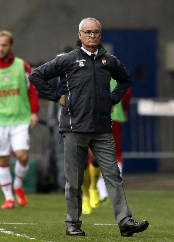 2013-10-20t132953z_1954219158_gm1e9ak1nlr01_rtrmadp_3_soccer-france_reuters