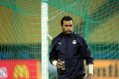 عصام الحضري
