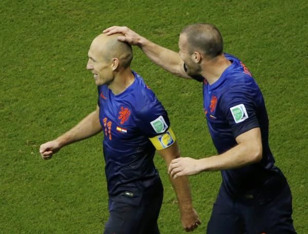 2014-06-13t205005z_1760518392_tb3ea6d1oioq2_rtrmadp_3_soccer-world-m03-esp-ned_reuters